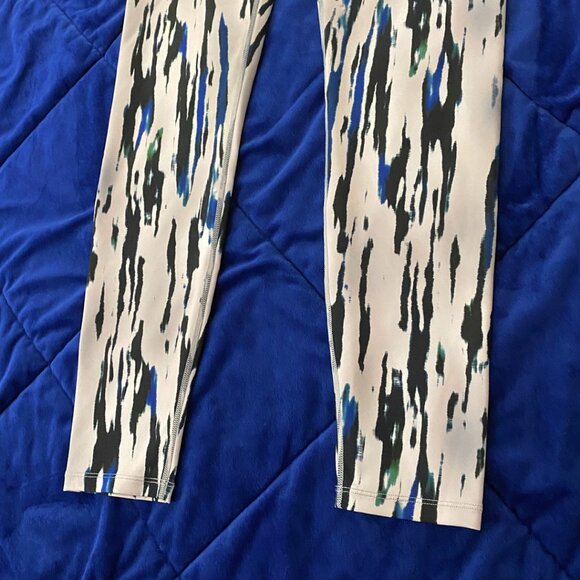 Multi-colored Abstract Watercolor Printed Active Workout High Waisted Leggings - Picture 5 of 5